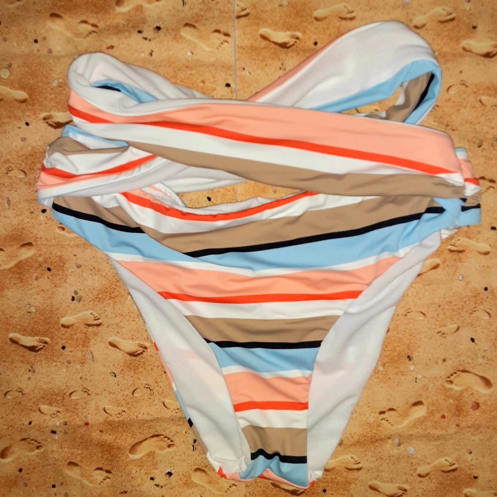 Gianni Bini Crisscross Wrap Bikini Bottoms SM/NWT
